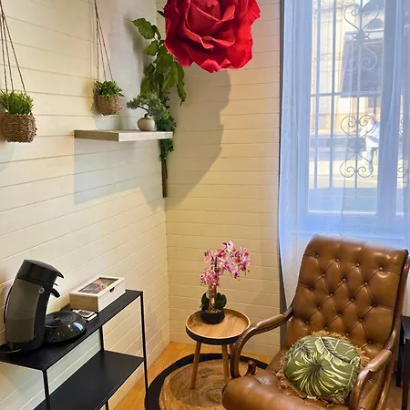 Pitchoune - Centre -wifi - Equipe Apartment
